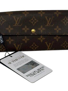 Louis Vuitton-Preloved-Monogram Sarah Wallet